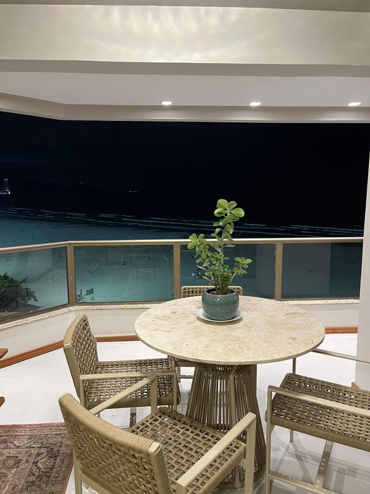 Apto Frente E Vista Inteira Mar Em Deslumbrante E Aconchegante Apartment *