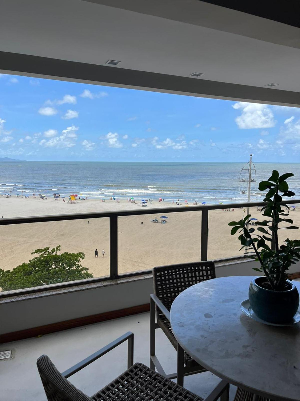 Apto Frente E Vista Inteira Mar Em Deslumbrante E Aconchegante Apartment